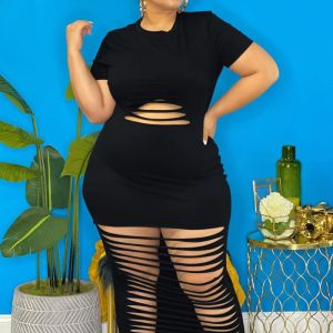 This Women Black Casual O-Neck Short Sleeves Solid Ripped Hollow Out Midi Plus Size Dresses made of soft and elastic fabric. Global Lover wholesale plus size dresses and hope curvy ladies find here a warm and exciting place to shop affordable curvy dresses online - plus size casual