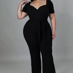 This Women Black Sweetheart Neck Short Sleeves Regular Plus Size Jumpsuit design made of high quality polyster and spandex material. It is stretchy