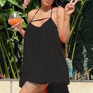 This Women Black Romantic Halter Sleeveless Solid Midi Loose Plus Size Dresses made of soft and elastic fabric. Global Lover wholesale plus size dresses and hope curvy ladies find here a warm and exciting place to shop affordable curvy dresses online - plus size casual