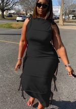 This Women Black Sexy O-Neck Sleeveless Solid Lace Up Maxi Straight Plus Size Dresses made of soft and elastic fabric. Global Lover wholesale plus size dresses and hope curvy ladies find here a warm and exciting place to shop affordable curvy dresses online - plus size casual