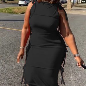 This Women Black Sexy O-Neck Sleeveless Solid Lace Up Maxi Straight Plus Size Dresses made of soft and elastic fabric. Global Lover wholesale plus size dresses and hope curvy ladies find here a warm and exciting place to shop affordable curvy dresses online - plus size casual