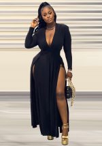 This Solid Slit Maxi Plus Size Dresses made of soft and elastic fabric. Global Lover wholesale plus size dresses and hope curvy ladies find here a warm and exciting place to shop affordable curvy dresses online - plus size casual