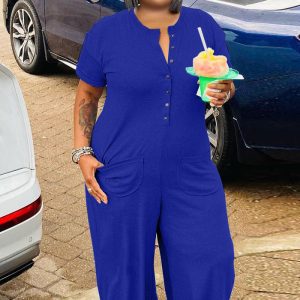 This Women Blue O-Neck Short Sleeves Loose Plus Size Jumpsuit design made of high quality polyster and spandex material. It is stretchy