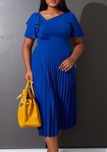 This Women Blue V-neck Short Sleeves Cascading Ruffle Maxi Dresses design made of high quality polyster and spandex material