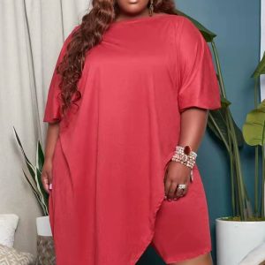 This Women Red Casual O-Neck Short Sleeves Solid Loose Plus Size Two Piece design and made of comfortable and elastic fabric. wholesale plus size two piece sets is a must-have item for curvy ladies. Two piece sets can either be worn together or individually