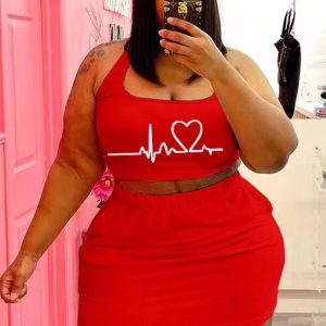 This Women Red Casual U-neck Sleeveless Print Vest Plus Size Two Piece design and made of comfortable and elastic fabric. wholesale plus size two piece sets is a must-have item for curvy ladies. Two piece sets can either be worn together or individually