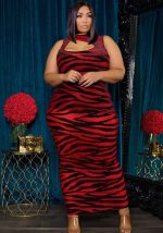 This Women Red Sexy Turtleneck Sleeveless Striped Print Hollow Out Maxi Pencil Plus Size Dresses made of soft and elastic fabric. Global Lover wholesale plus size dresses and hope curvy ladies find here a warm and exciting place to shop affordable curvy dresses online - plus size casual