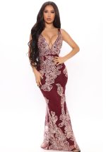 This Women Red V-neck Sleeveless Patchwork Lace Sequined Evening Dresses design made of good quality polyster and spandex material