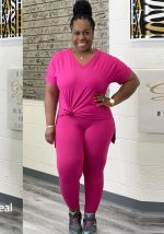 This Women Rose Casual O-Neck Short Sleeves High Waist Solid Ripped Regular Plus Size Two Piece design and made of comfortable and elastic fabric. wholesale plus size two piece sets is a must-have item for curvy ladies. Two piece sets can either be worn together or individually