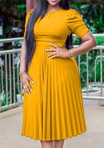 This Women Yellow O-Neck Short Sleeves Solid Midi Pleated Plus Size Dresses made of soft and elastic fabric. Global Lover wholesale plus size dresses and hope curvy ladies find here a warm and exciting place to shop affordable curvy dresses online - plus size casual