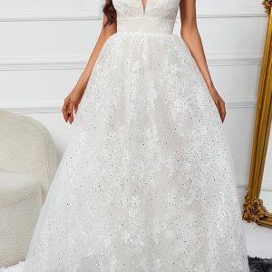 This Women Wedding Mesh Skirt Sexy Lace Embroidered Bridal Bridesmaid Evening Dress Design Made Of High Level Material