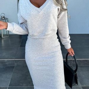 This Women Winter Sleeveless Dress And Deep v-Neck Long Sleeve Top Two-Piece Set Design Made Of High Quality Polyster And Spandex Material. It Is Stretchy