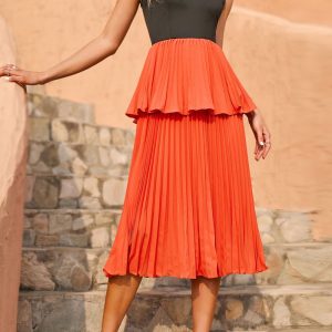 This Women Sexy Sleeveless Suspender Pleated Skirt Design Made Of High Quality Polyster And Spandex Material. It Is Stretchy