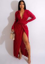 This Women Sexy Slit v-Neck Long-Sleeved Pleated Dress Design Made Of High Quality Polyster And Spandex Material