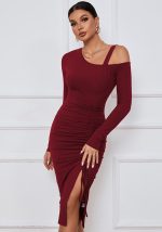 This Women Slit Off-Shoulder Long-Sleeved Sexy Dress Design Made Of High Quality Polyster And Spandex Material. It Come With Good Stretch And Wearing Comfortable And Feeling Freedom. The Tight And Fitted Dress Is The Most Popular Options From Party Girls. Shop Bodycon Dresses At Global Lover And Find Amazing Designs Sequins