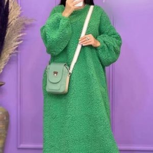 This Women Warm Home Clothing Loose Furry Dress Design Made Of High Quality Polyster And Spandex Material. It Is Stretchy