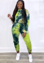 This Women's Fall Winter Tie Dye Long Sleeve Plus Size Two Piece Pants Set Design And Made Of Comfortable And Elastic Fabric. Wholesale Plus Size Two Piece Sets Is a Must-Have Item For Curvy Ladies. Two Piece Sets Can Either Be Worn Together Or Individually