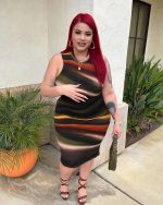 This Women's Fashion Casual Round Neck Gradient Tie Dye Slim Waist Bodycon Plus Size Dress Made Of Soft And Elastic Fabric. Global Lover Wholesale Plus Size Dresses And Hope Curvy Ladies Find Here a Warm And Exciting Place To Shop Affordable Curvy Dresses Online - Plus Size Casual