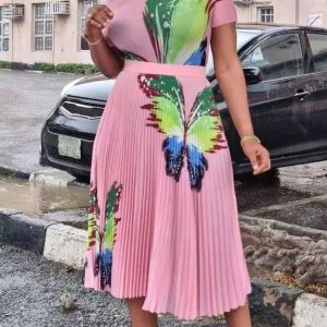 This Women's Printed Top Pleated Hem Skirt Set Plus Size African Two Piece Set Design Made Of High Quality Polyster And Spandex Material. It Come With Good Stretch And Wearing Comfortable. Women¡¯s Midi Dresses Is Omnipotent And Suit For All Kinds Of Occasions - Daily Wear