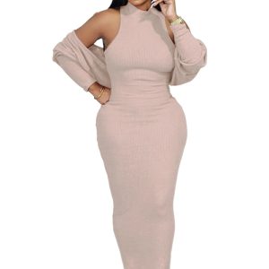 This Women's Solid Color Slim Fit Basics Dress Coat Two Piece Outdoor Wear Design Made Of High Quality Polyster And Spandex Material