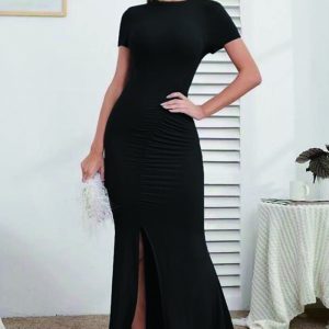 This Women's Chic Career Round Neck Short Sleeve Slim Slit Women's Dress Design Made Of High Quality Polyster And Spandex Material. It Is Stretchy