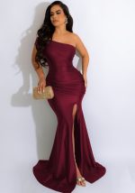 This Women's Dress Evening Gown Off Shoulder Slit Sexy Maxi Dress Design Made Of Good Quality Polyster And Spandex Material