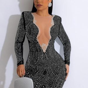 This Women's Fashion Solid Color Beaded Mesh v-Neck Long Sleeve Dress Design Made Of High Quality Polyster And Spandex Material