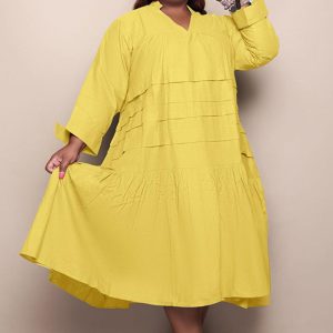 This Summer Women's Sexy v-Neck Halter Backless Fashion Casual Maxi Dress Made Of Soft And Elastic Fabric. Global Lover Wholesale Plus Size Dresses And Hope Curvy Ladies Find Here a Warm And Exciting Place To Shop Affordable Curvy Dresses Online - Plus Size Casual