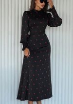 This Women's Printed Round Neck Long Sleeve Dress Fall Fashion Slim Waist Satin Maxi Dress Design Made Of High Quality Polyster And Spandex Material