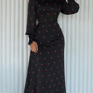 This Women's Printed Round Neck Long Sleeve Dress Fall Fashion Slim Waist Satin Maxi Dress Design Made Of High Quality Polyster And Spandex Material