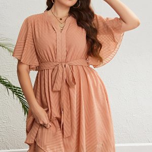 This Women's Summer Orange v-Neck Lace-Up Slim Waist Dress Made Of Soft And Elastic Fabric. Global Lover Wholesale Plus Size Dresses And Hope Curvy Ladies Find Here a Warm And Exciting Place To Shop Affordable Curvy Dresses Online - Plus Size Casual