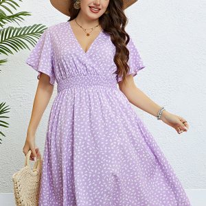 This Women's Summer v Neck Purple Loose Plus Size Dress Made Of Soft And Elastic Fabric. Global Lover Wholesale Plus Size Dresses And Hope Curvy Ladies Find Here a Warm And Exciting Place To Shop Affordable Curvy Dresses Online - Plus Size Casual