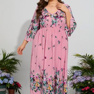 This Elegant Floral Plus Size Loose Dress Bell Bottom Sleeve v-Neck Elastic Waist Chiffon Dress Made Of Soft And Elastic Fabric. Global Lover Wholesale Plus Size Dresses And Hope Curvy Ladies Find Here a Warm And Exciting Place To Shop Affordable Curvy Dresses Online - Plus Size Casual