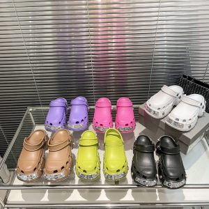 [Balenciaga] Nouvelles chaussures à semelles épaisses et à gros orteils Semelle plus épaisse, anti-chute et anti-coup de pied Ce sont les caractéristiques de ce modèle que, selon moi, de nombreuses chaussures ne peuvent pas avoir Plusieurs couleurs au choix