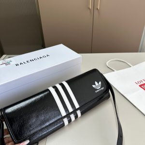 Balenciaga x Adidas joint armpit bag