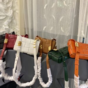 Replica della borsa Bottega Veneta