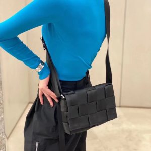 Réplique du sac Bottega Veneta