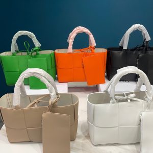 Réplique du sac Bottega Veneta