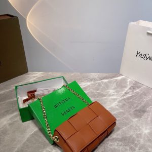 Replica della borsa Bottega Veneta