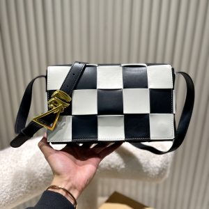 Replica della borsa Bottega Veneta