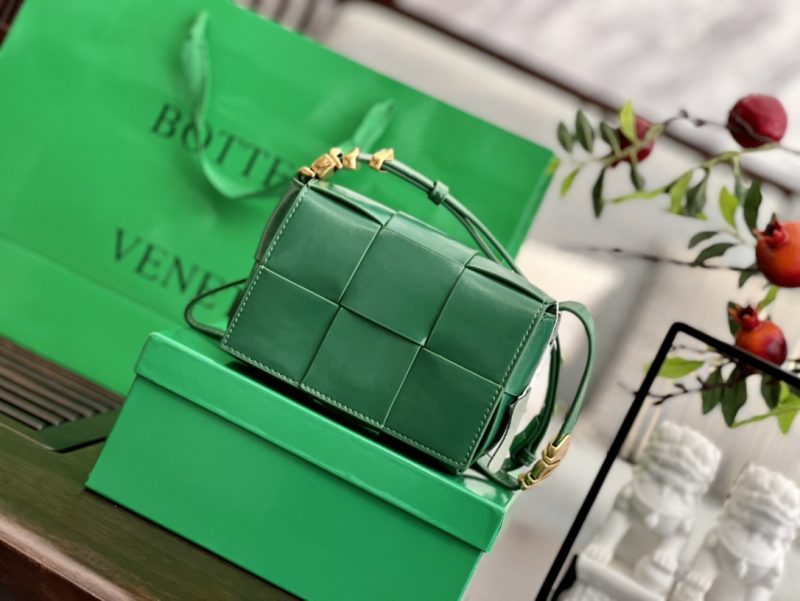 Replica della borsa Bottega Veneta