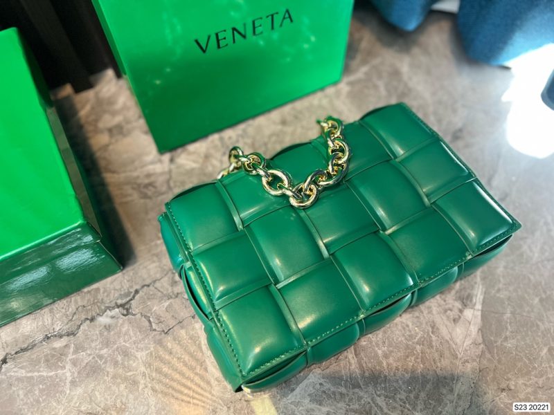 Réplique du sac Bottega Veneta