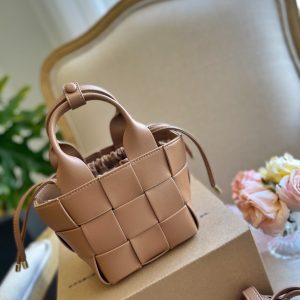 Réplique du sac Bottega Veneta