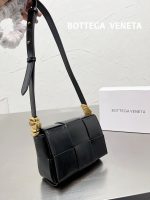 Réplique du sac Bottega Veneta