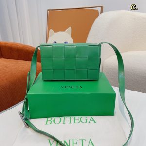 Replica della borsa Bottega Veneta