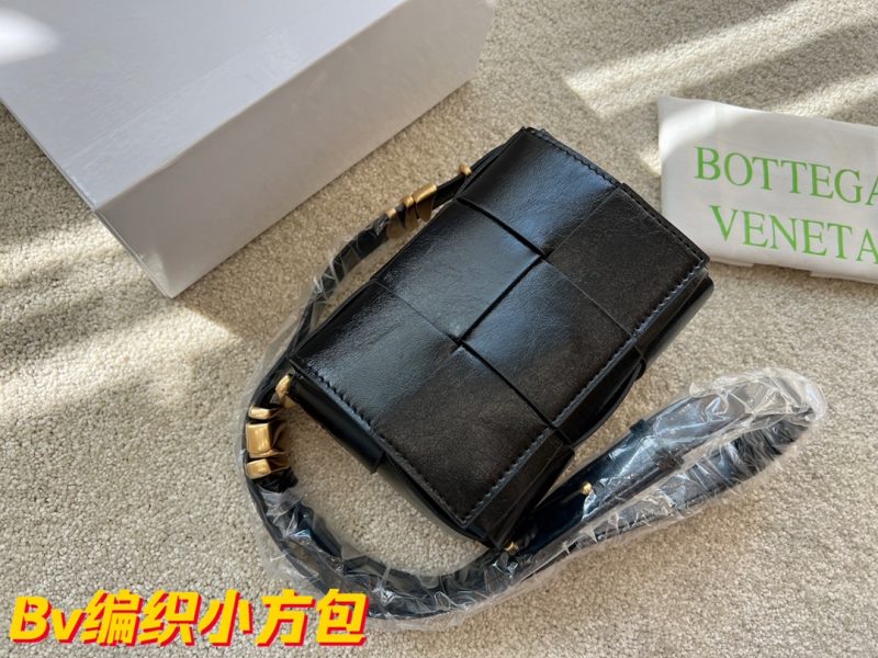 Replica della borsa Bottega Veneta