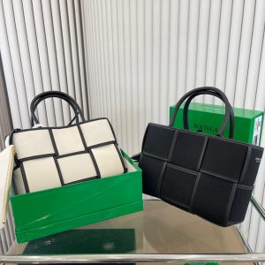 Replica della borsa Bottega Veneta