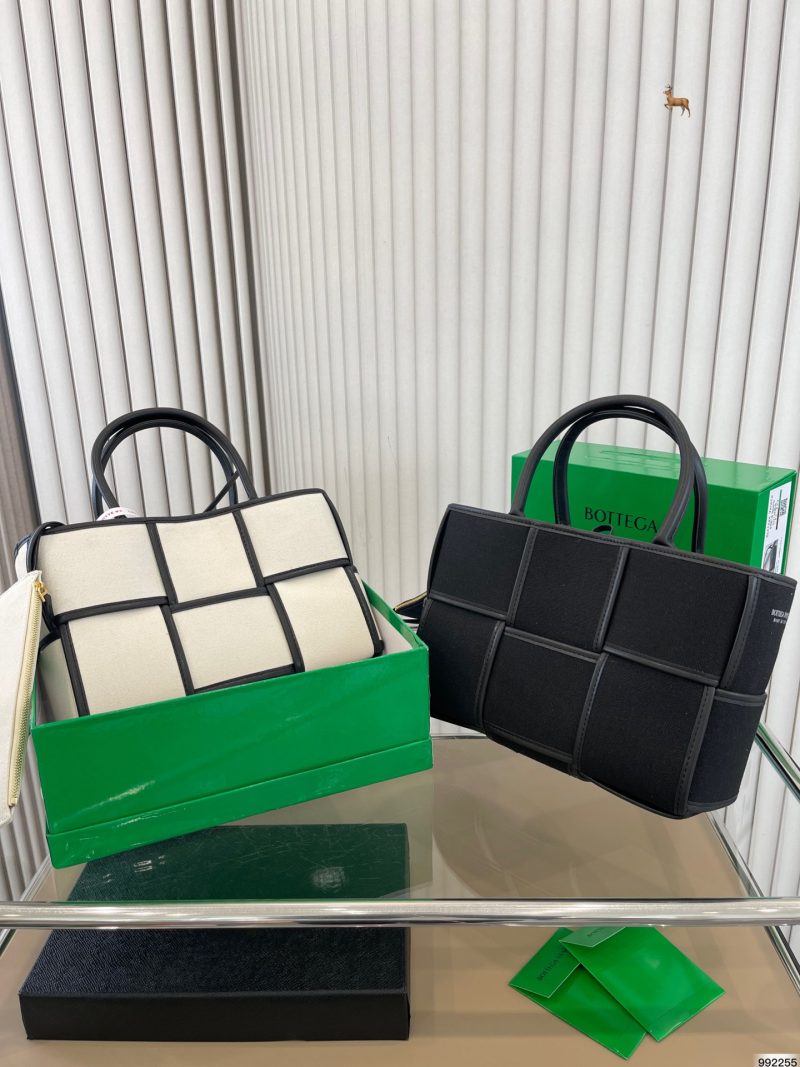 Replica della borsa Bottega Veneta