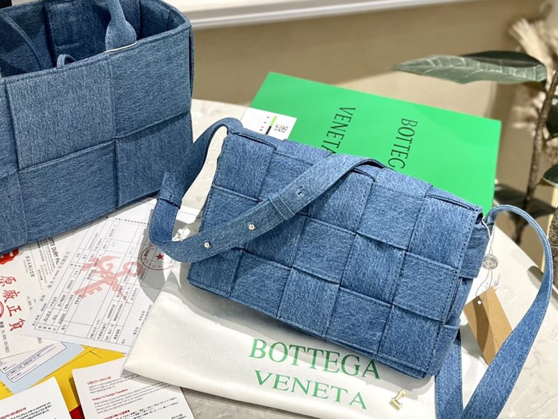 Réplique du sac Bottega Veneta