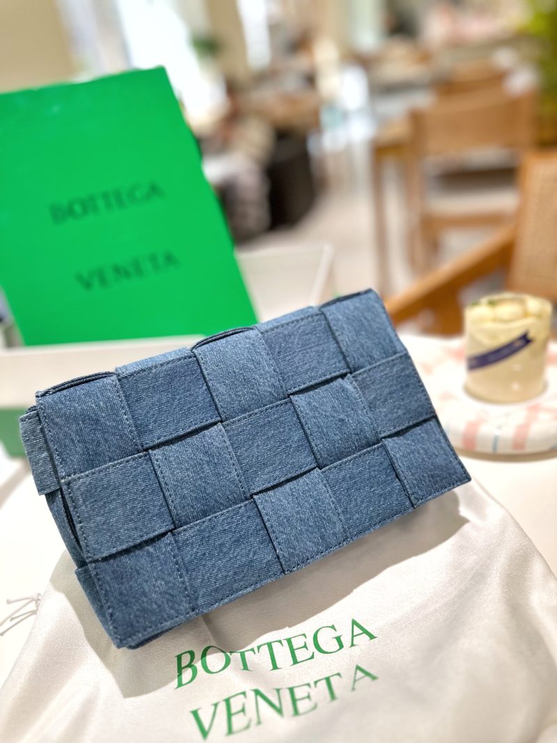 Réplique du sac Bottega Veneta